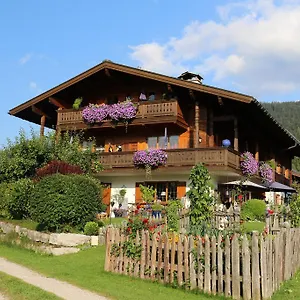 Schönfeld 3* Reit im Winkl